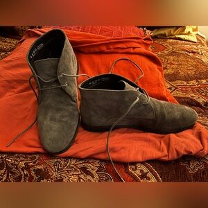 Franco Sarto gray suede short lace up boots